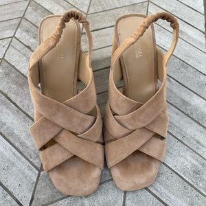 Micheal Kors tan suede sandals